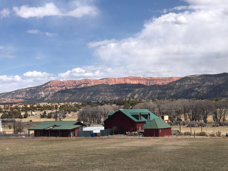 Coddiwomple Cottage, Bryce Canyon Hatch Εξωτερικό φωτογραφία
